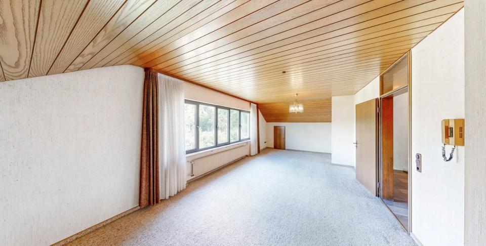 Einfamilienhaus Wertheim - 10 Zimmer, 500 m&sup2;, 450.000&euro; | Angebot:26902395