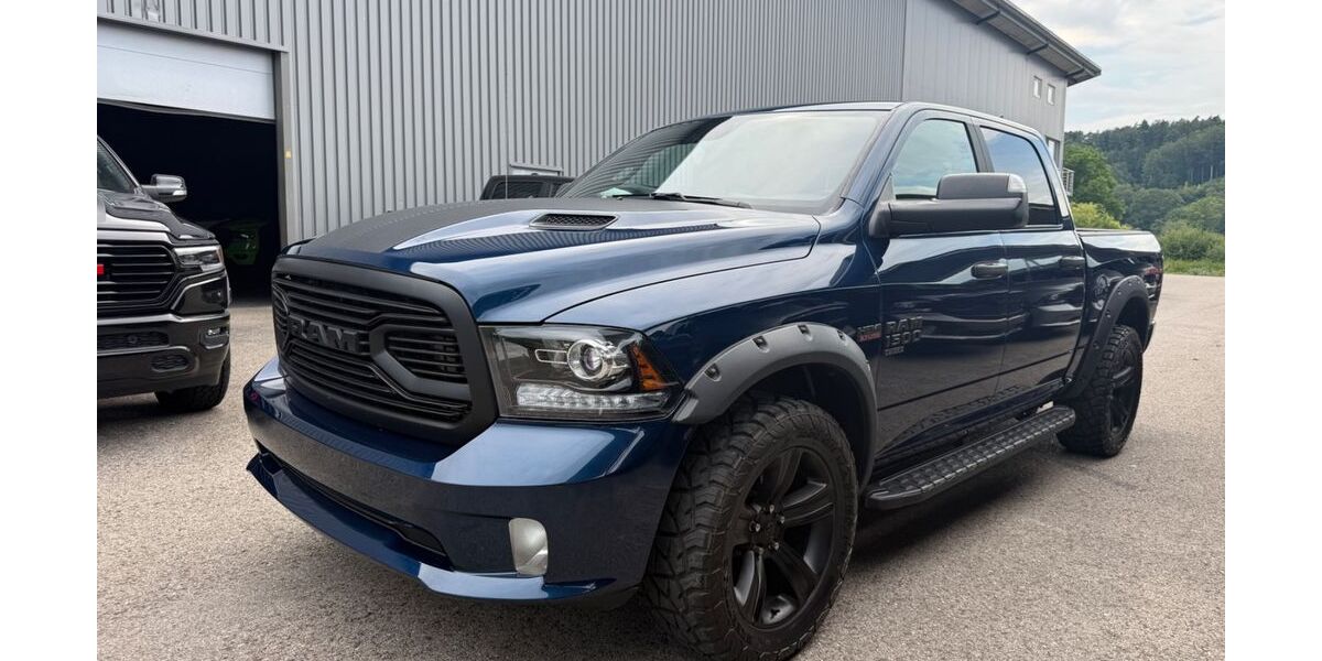 Dodge RAM 74.000 km 37.900 &euro; Treuchtlingen 91757