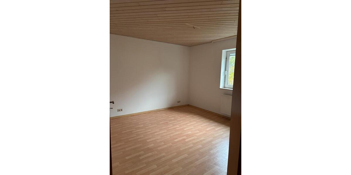 Einfamilienhaus Mönchsroth - 8 Zimmer, 216 m&sup2;, 535.000&euro; | Angebot:26990356