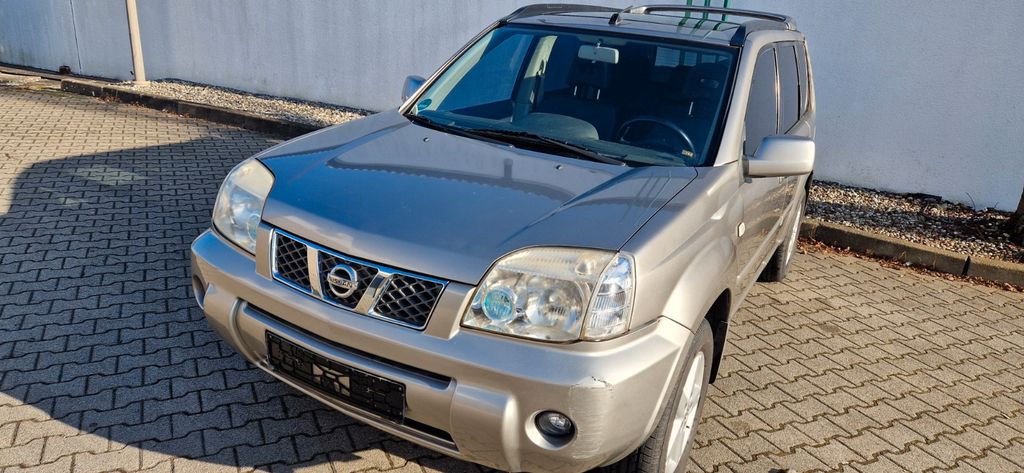 Nissan X-Trail 231.000 km 4.400 &euro; Waiblingen OT Hegnach 71334