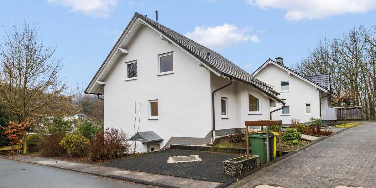 Einfamilienhaus Lennestadt / Maumke Maumke - 8 Zimmer, 191 m&sup2;, 429.500&euro; | Angebot:24683569