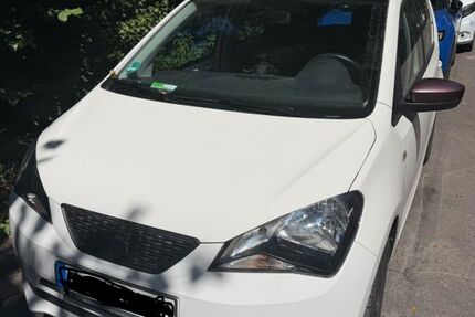 Seat Mii 46.500 km 7.560 &euro; München 81541