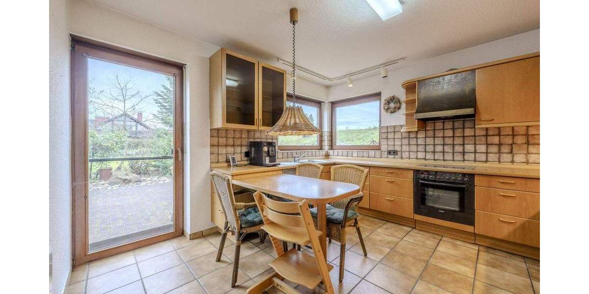 Einfamilienhaus Markgröningen / Schönbühlhof Schönbühlhof - 7 Zimmer, 227 m&sup2;, 749.000&euro; | Angebot:24452604