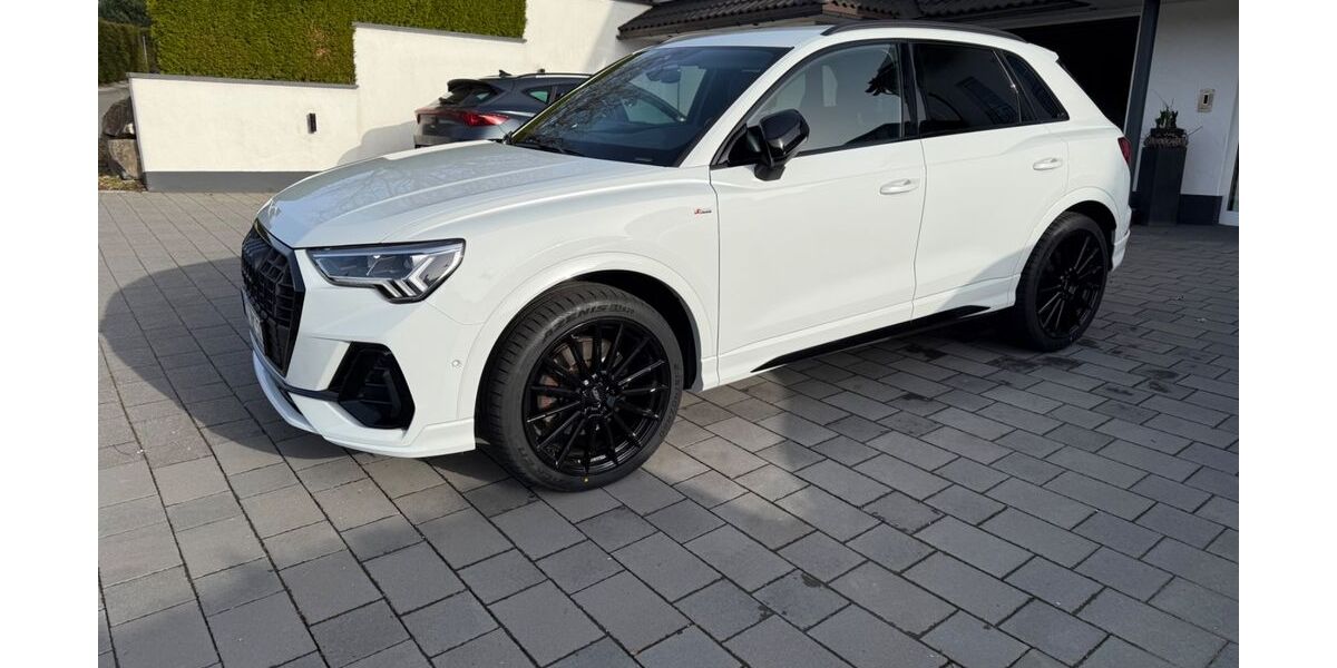 Audi Q3 22.500 km 44.000 &euro; Schmallenberg 57392