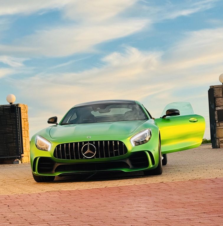 AMG GT R