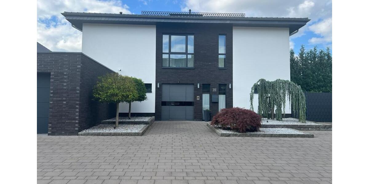 Stadtvilla Haus Einfamilienhaus Lotte Nähe Osnabrück Pool 5 zimmer