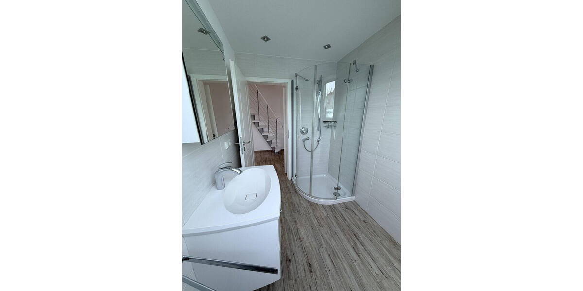 Etagenwohnung Weiler-Simmerberg Ellhofen - 4 Zimmer, 150 m&sup2;, 1.350&euro; | Angebot:26351639