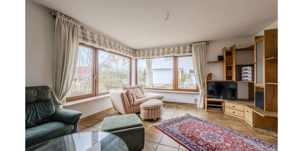 Einfamilienhaus Markgröningen / Schönbühlhof Schönbühlhof - 7 Zimmer, 227 m&sup2;, 749.000&euro; | Angebot:24452604