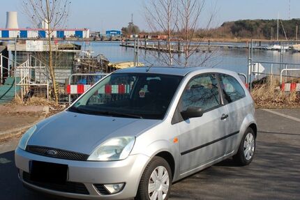 Ford Fiesta 80.000 km 2.750 &euro; Rostock 18057