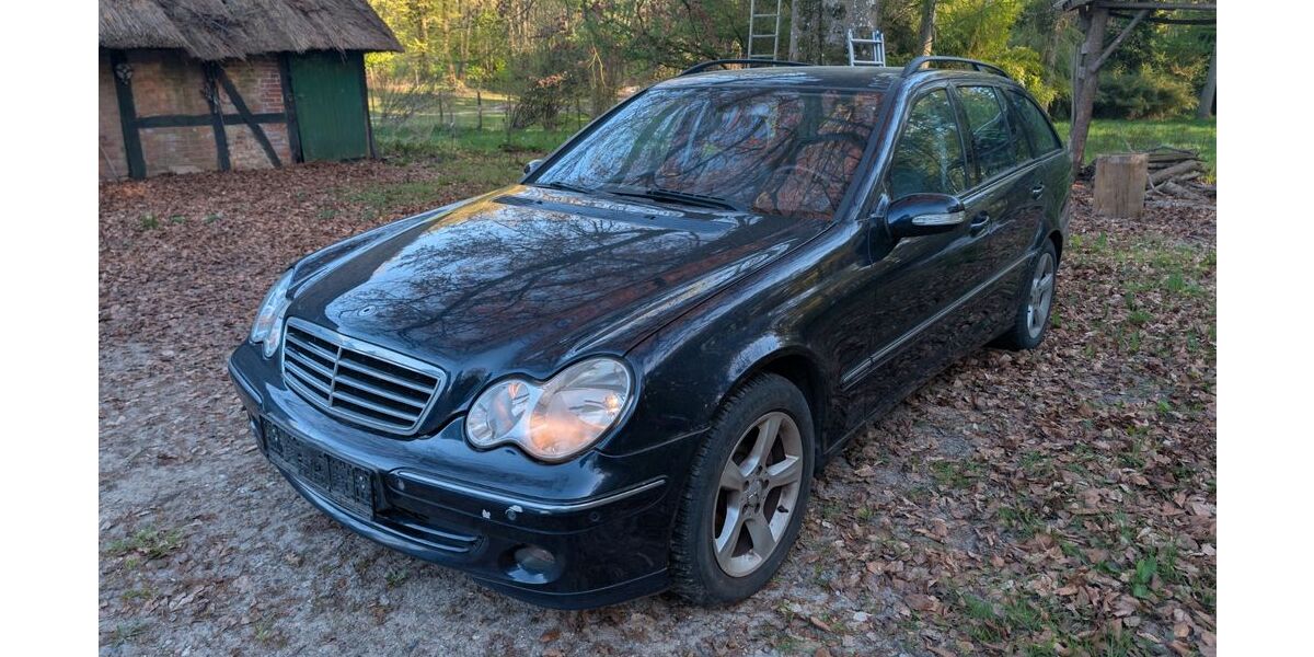 Mercedes-Benz C 220 380.614 km 1.080 &euro; Noer 24214