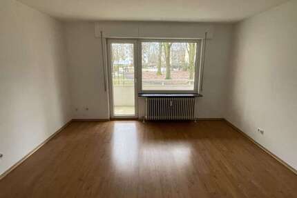 Wohnung Hanau Großauheim - 4 Zimmer, 80 m&sup2;, 860&euro; | Angebot:24831501