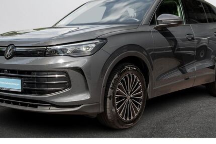 VW Tiguan 19.990 km 38.990 &euro; Hamburg 22457