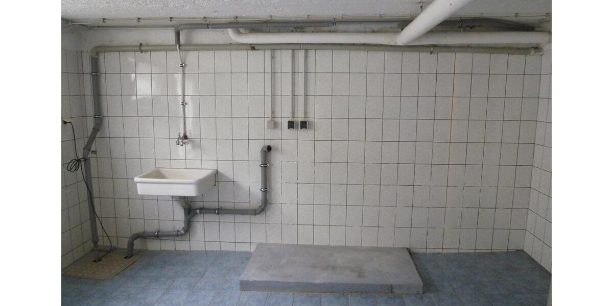 Reihenhaus Tönisvorst - 1 Zimmer, 100 m&sup2;, 1.100&euro; | Angebot:24996917