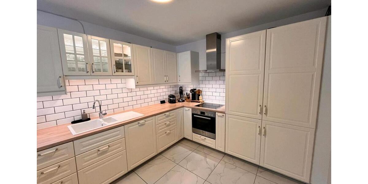 Reihenhaus Lehrte - 6 Zimmer, 200 m&sup2;, 1.500&euro; | Angebot:26061757