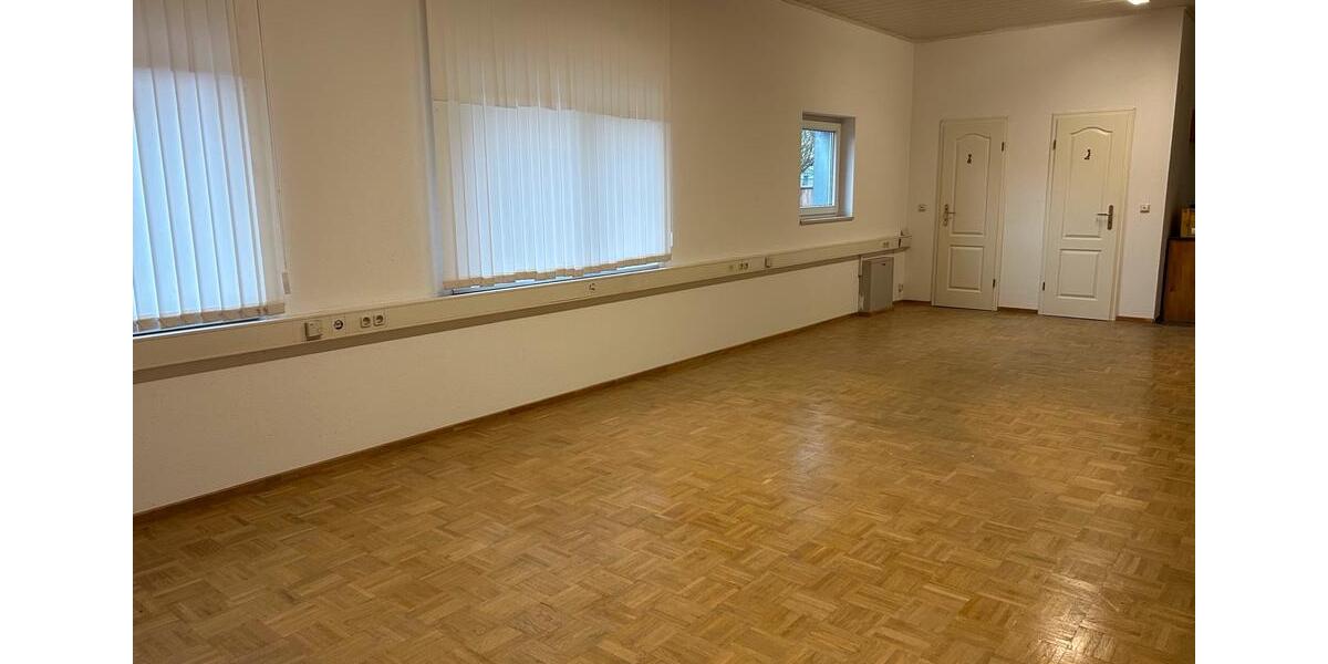 Büro Atelier Studio Gewerberaum Fußbodenheizung Küche WCs zimmer