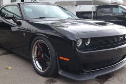 Dodge Challenger 49.987 km 49.990 &euro; Metzingen(NH) 72555