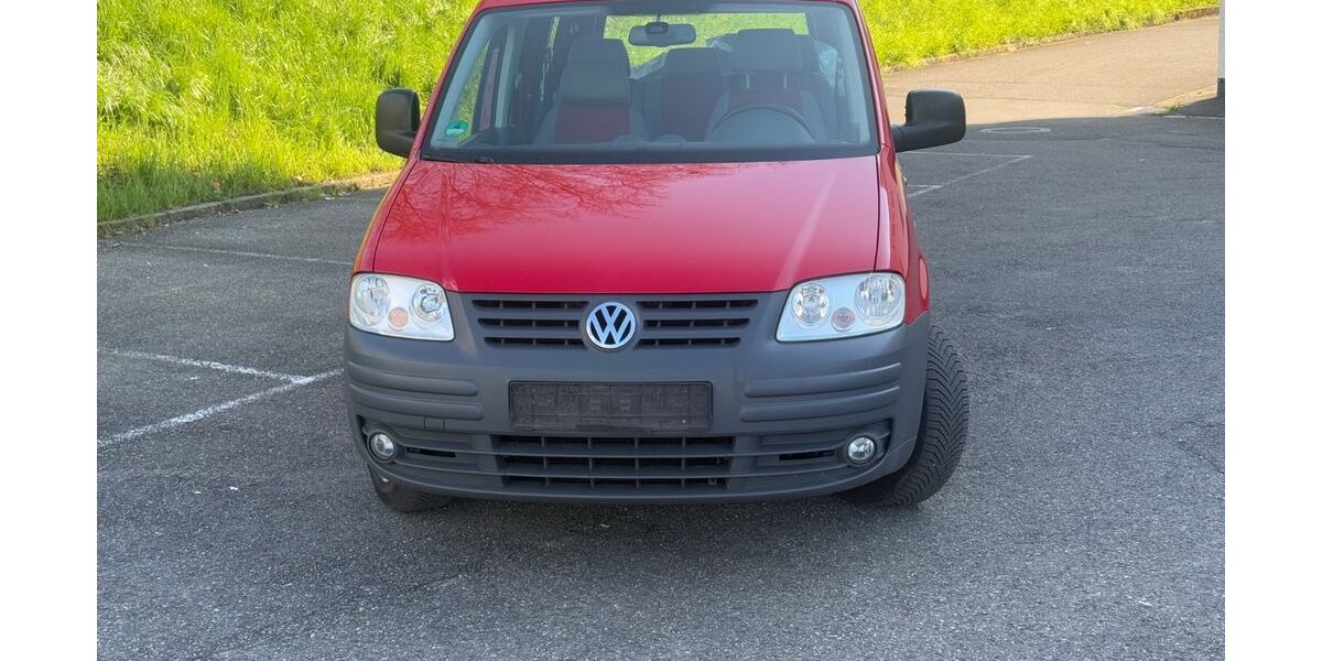VW Caddy 183.000 km 4.499 &euro; Lörrach 79541