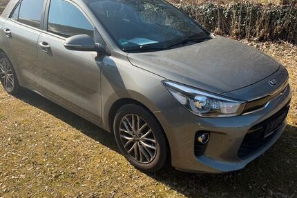 Kia Rio 54.749 km 12.390 &euro; Altenburg 04600