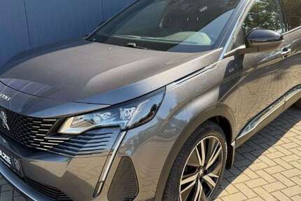 Peugeot 5008 41.496 km 33.990 &euro; Magdeburg 39110