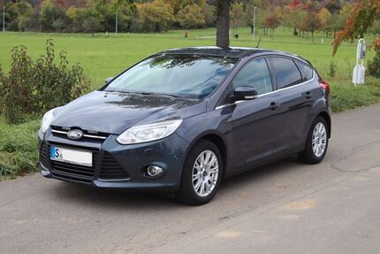 Ford Focus 145.360 km 6.900 € Stuttgart 70565