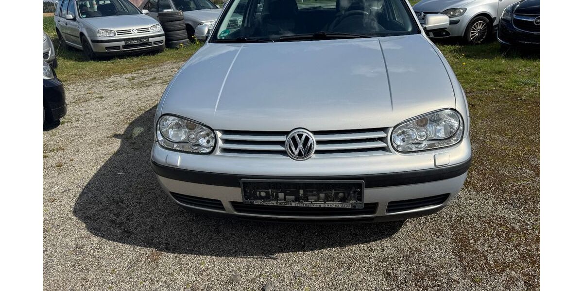 VW Golf 141.000 km 1.300 &euro; Kappel 55483