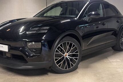 Porsche Macan 8.888 km 84.777 &euro; Raubling 83064
