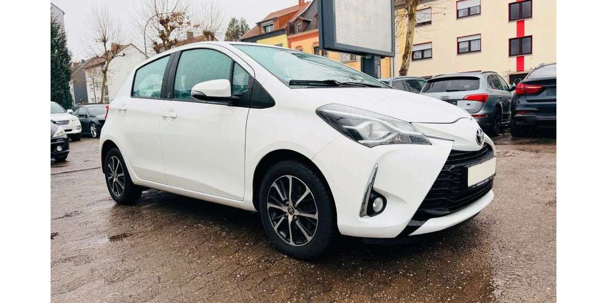 Toyota Yaris 87.000 km 10.400 &euro; Saarbrücken 66115