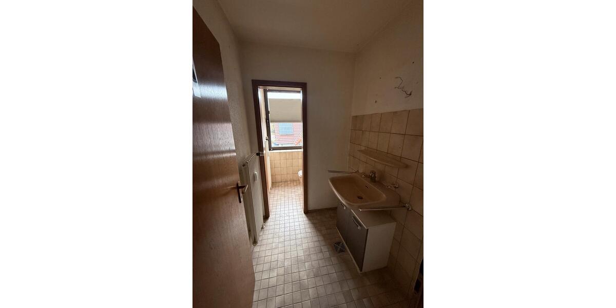 Dachgeschoßwohnung Ense - 2 Zimmer, 64 m&sup2;, 690&euro; | Angebot:24622346