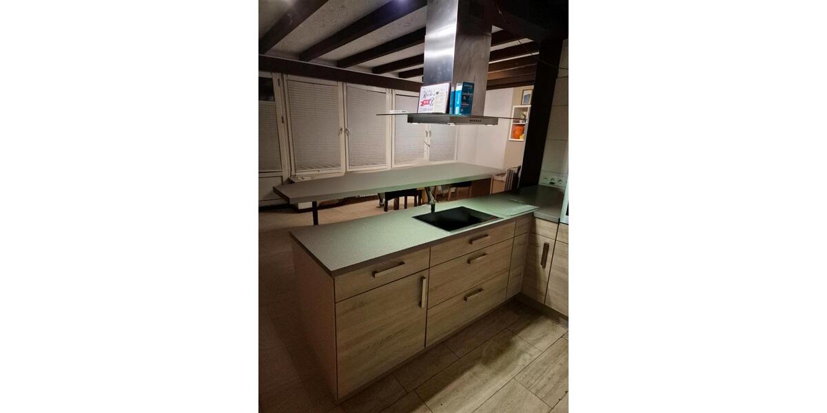 Etagenwohnung Siegen - 4 Zimmer, 143 m&sup2;, 185.900&euro; | Angebot:27193579