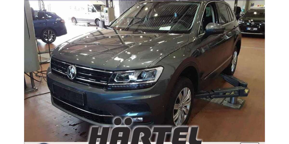 VW Tiguan 67.600 km 22.500 &euro; Osnabrück 49084