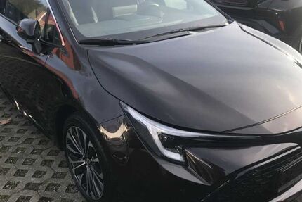 Toyota Corolla 12.443 km 25.990 &euro; Dessau 06847