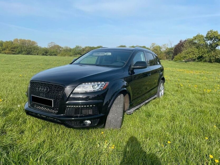 Q7