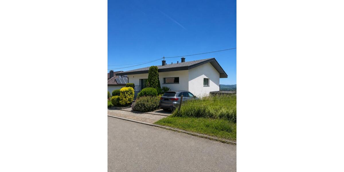 Einfamilienhaus Blieskastel - 8 Zimmer, 220 m&sup2;, 599.000&euro; | Angebot:27158306