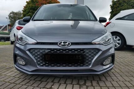 Hyundai i20 68.500 km 10.700 &euro; Soest 59494