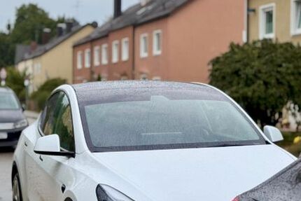 Tesla Model Y 60.000 km 33.000 &euro; Rastatt 76437