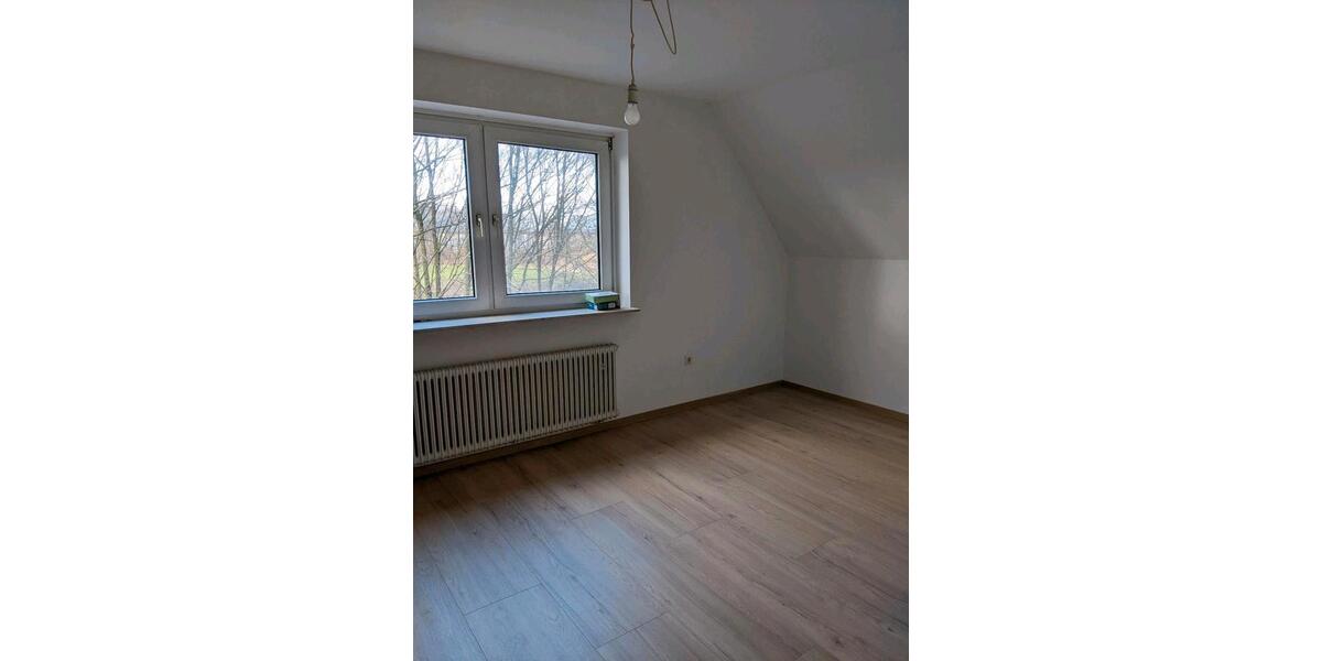 Einfamilienhaus Süderbrarup - 4 Zimmer, 147 m&sup2;, 1.400&euro; | Angebot:26004437