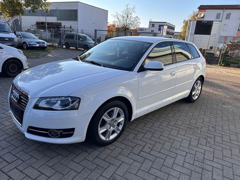 Audi A3 168.000 km 6.990 € Freiburg im Breisgau 79108