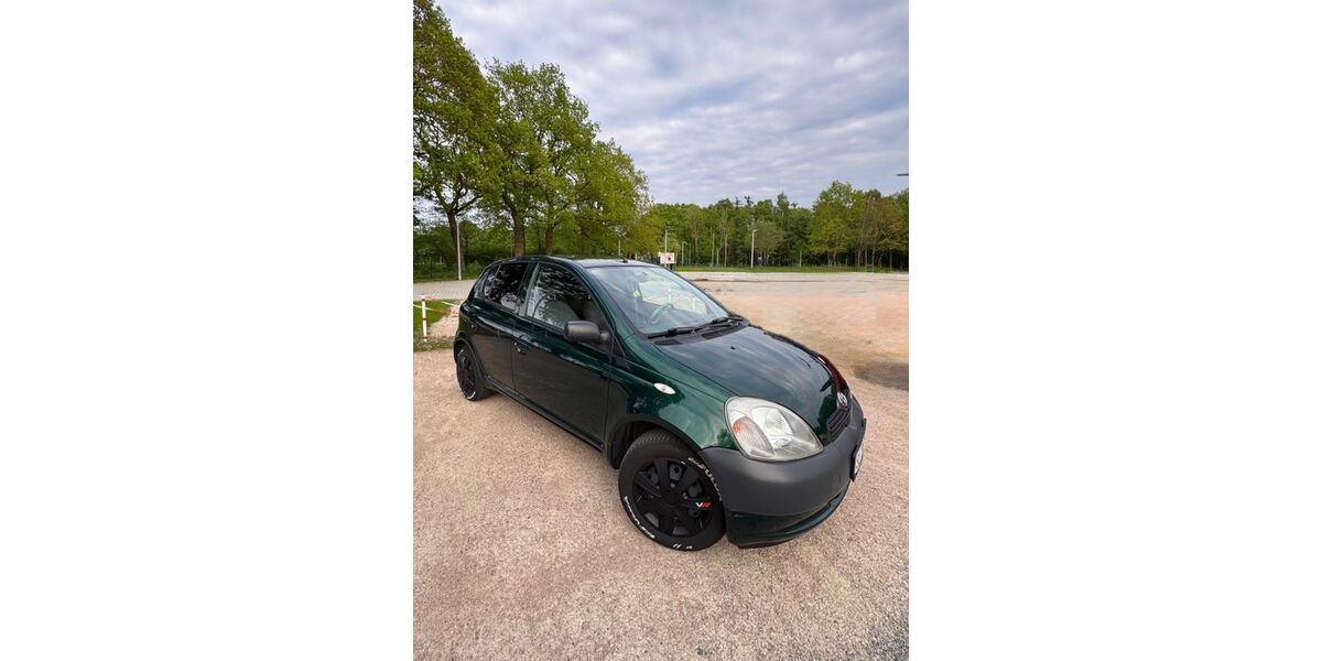 Toyota Yaris 145.200 km 2.490 &euro; Quickborn 25451