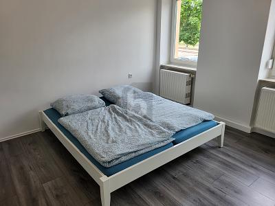 RENOVIERT,MÖBLIERT, NEUE KÜCHE, AIR BNB, RENDITE - Etagenwohnung Saarbrücken Brebach-Fechingen | Angebot:27145295