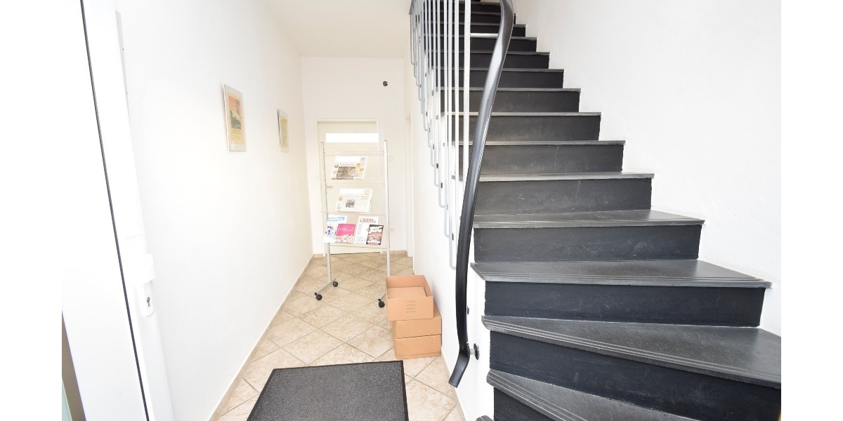 Hauptverkehrsstr. Sulingen: Bürohaus+Gewerbehalle teilbar schnelle Datenleitung+ viele Parkplätze - Gewerbeobjekt Sulingen | Angebot:25416947