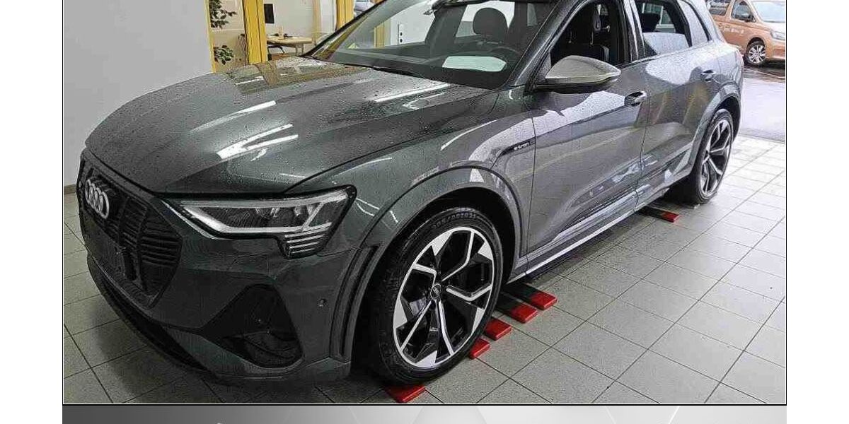 Audi e-tron 59.989 km 39.570 &euro; Helmstedt 38350