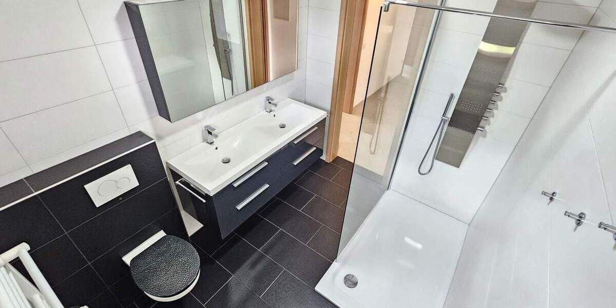 Etagenwohnung Rödental Oeslau - 4 Zimmer, 107 m&sup2;, 262.000&euro; | Angebot:25707203