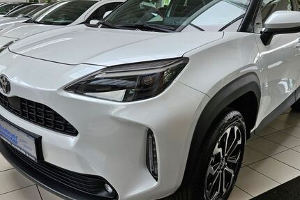 Toyota Yaris Cross 7.000 km 24.890 &euro; Paderborn 33104