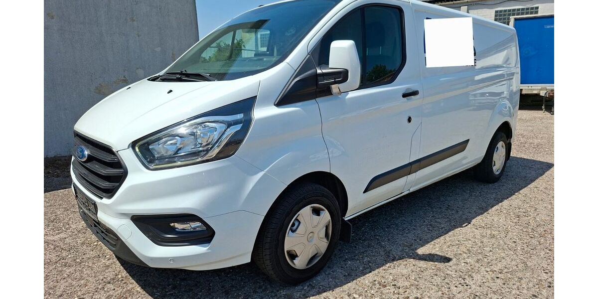 Ford Transit Custom 243.484 km 10.800 &euro; Gelsenkirchen 45881