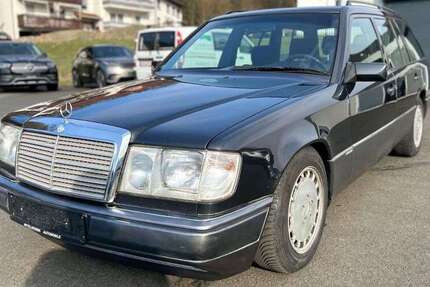 Mercedes 220