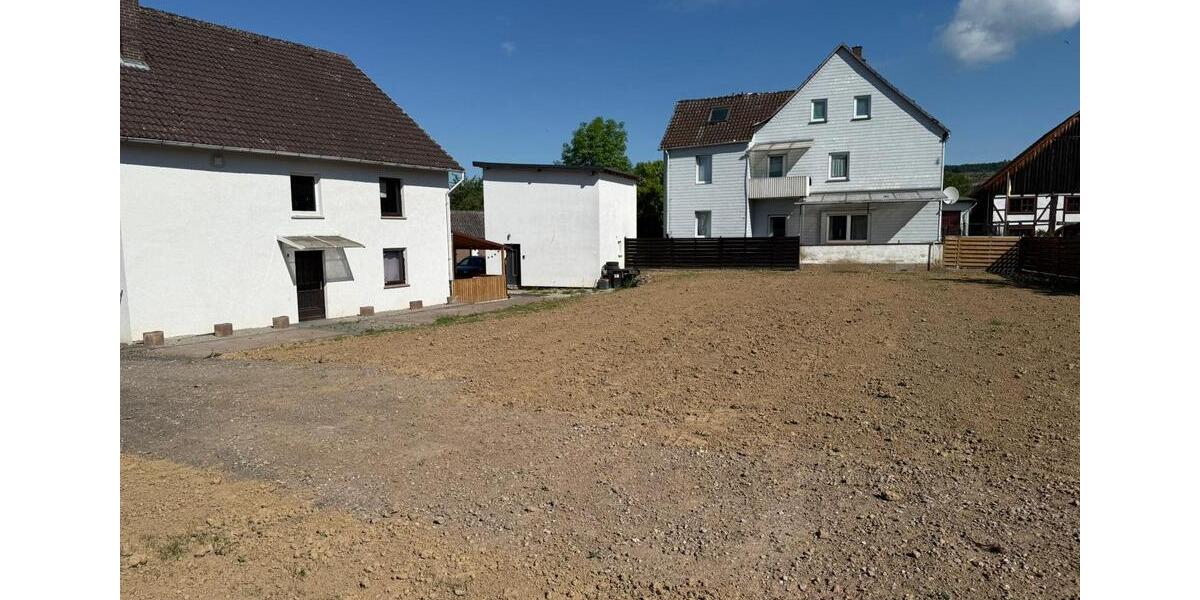 Einfamilienhaus Niederzier - 9 Zimmer, 270 m&sup2;, 170.000&euro; | Angebot:24506455