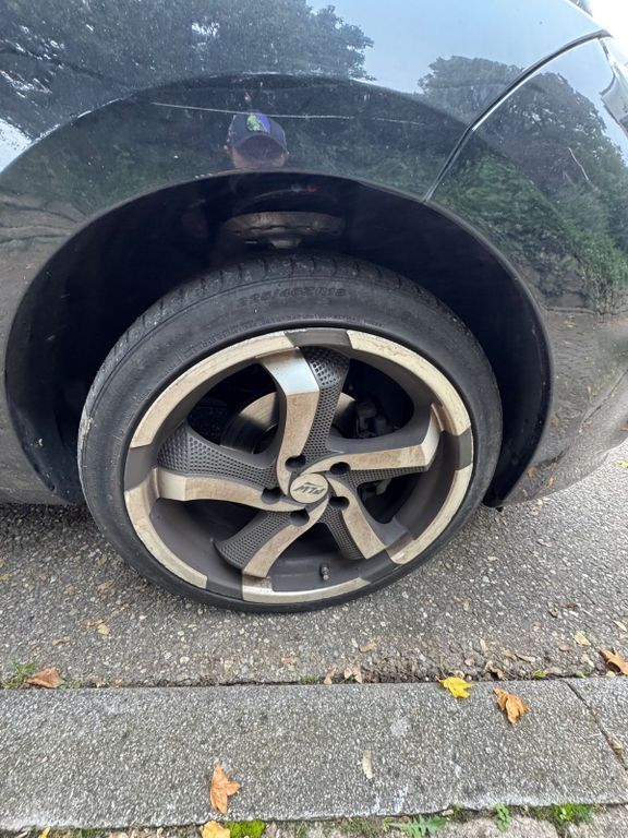 Renault Megane 131.989 km 4.600 € Stuttgart 70650