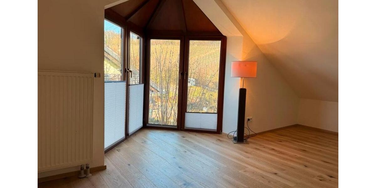 Einfamilienhaus Sommerhausen - 7 Zimmer, 180 m&sup2;, 799.000&euro; | Angebot:26885783