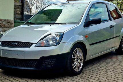 Ford Fiesta 148.300 km 3.000 &euro; Frankenblick 96528