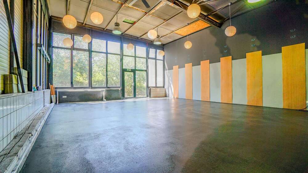 Attraktive Multifunktionshalle mit vielen Möglichkeiten - Gewerbeobjekt Siegbach | Angebot:27165604